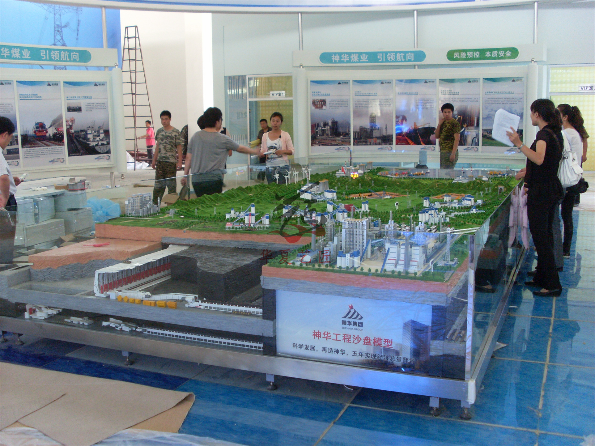 煤礦開采仿真模型、采煤機(jī)動態(tài)模型、礦山井下模型 (9).jpg